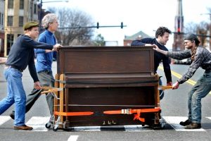Move Piano Front 300x200 1